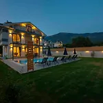 Bahar Lux Oludeniz フェティエ