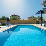 Bahar Lux Oludeniz ヴィラ