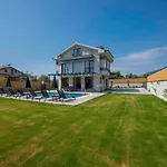 Bahar Lux Oludeniz