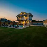 Bahar Lux Oludeniz