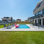 Bahar Lux Oludeniz Willa