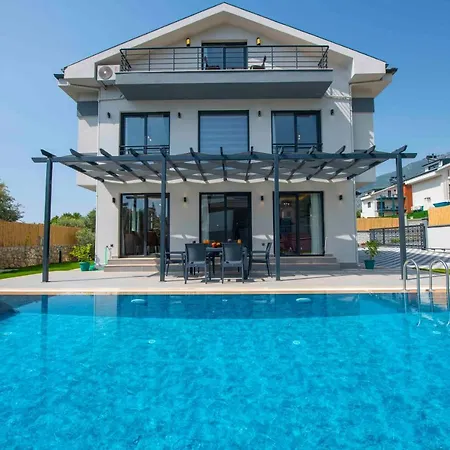 别墅 Bahar Lux Oludeniz 费特希耶