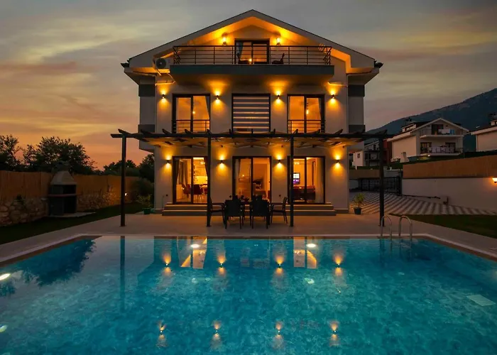 Bahar Lux Oludeniz 别墅